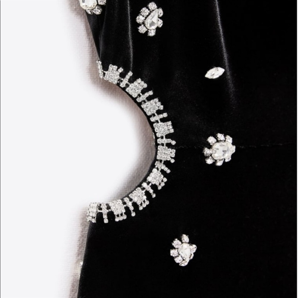 Zara Velvet Jeweled Cut-Out Dress Large - Picture 4 of 11